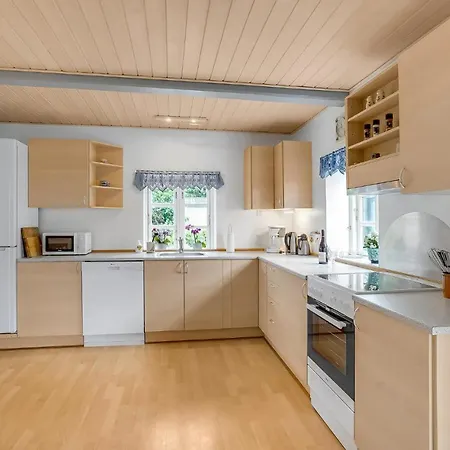 Stunning In With Kitchen * Bandholm