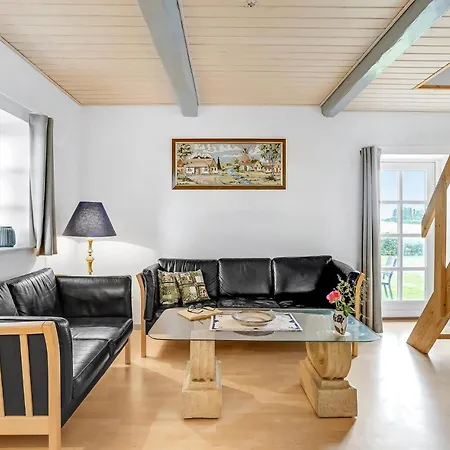 Nyaraló Stunning In With Kitchen *